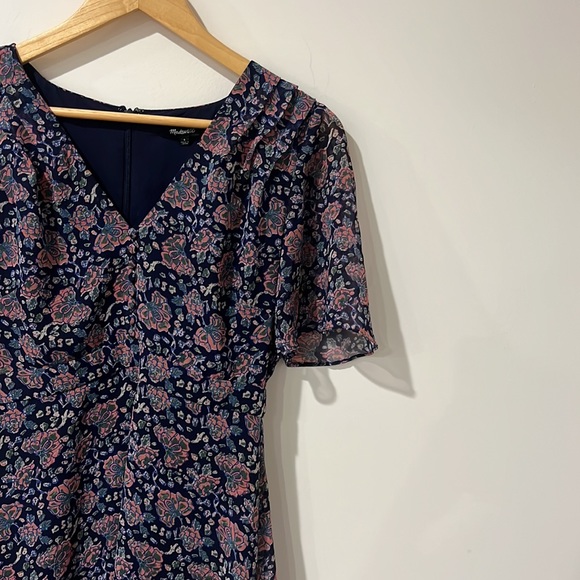 • Madewell • Orchard Flutter-Sleeve Dress in Fan Floral Mix Mini Blue Pink 4 - Picture 6 of 6